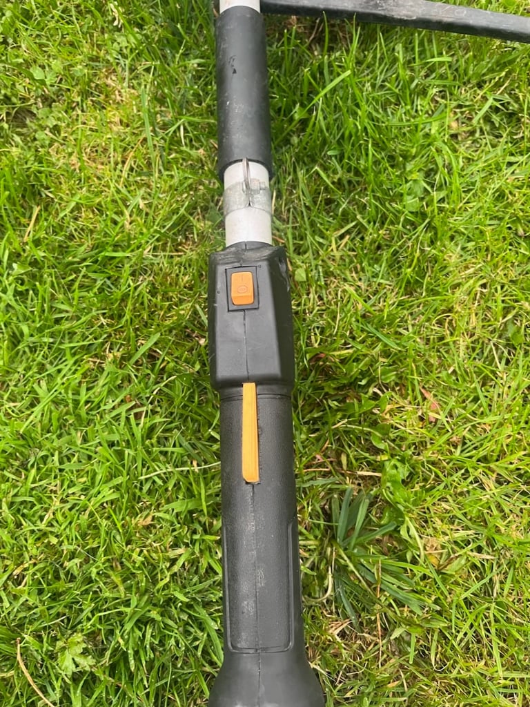 Titan hedge trimmer strimmer multi