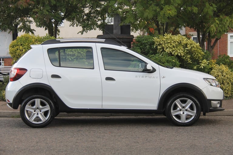 2014 Dacia Sandero Stepway 1.5 dCi Ambiance 5dr HATCHBACK Diesel Manual