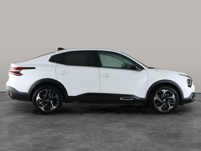 2023 Citroen C4 1.2 PureTech Shine Fastback 4dr Petrol EAT8 Euro 6 (s/s) (130 ps) - NAV - B Suv P...