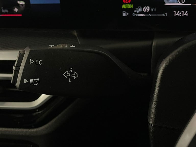 2022 BMW 3 Series 2.0 330e 12kWh M Sport Touring Auto xDrive Euro 6 (s/s) 5dr ESTATE Petrol/Elect...