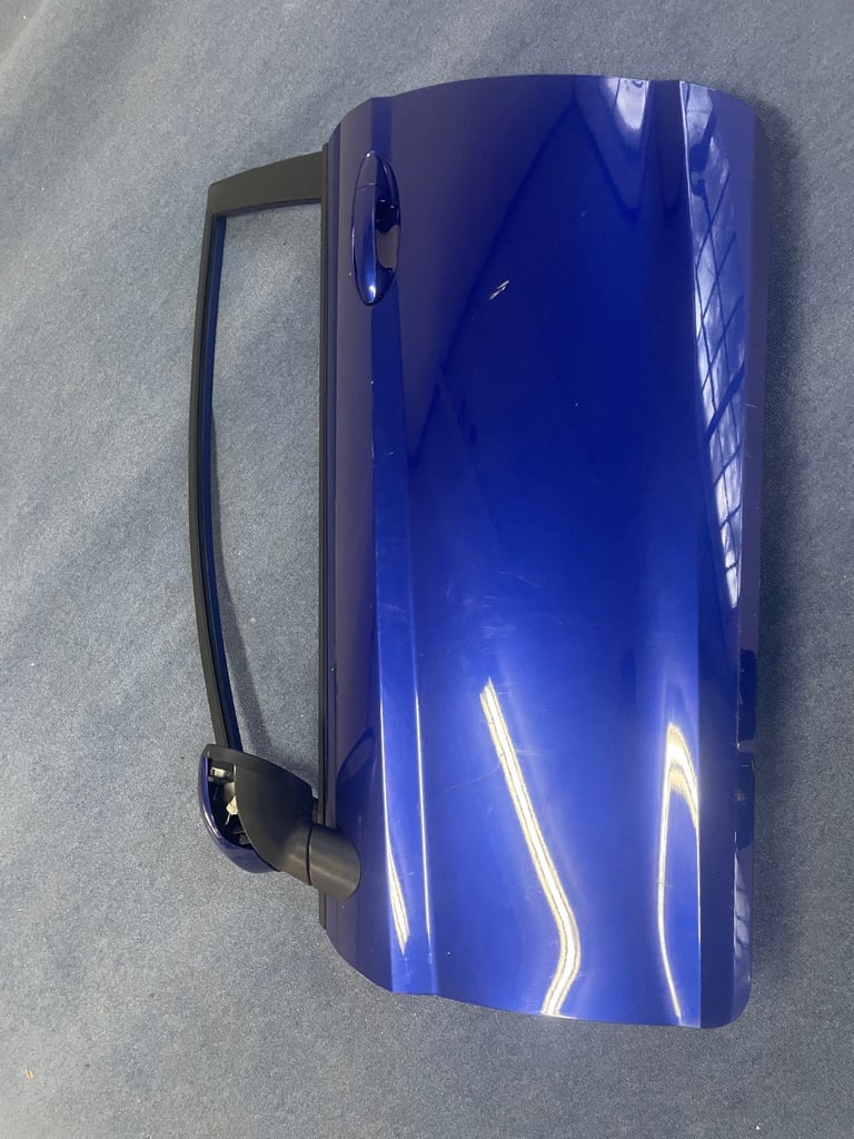 image for FORD FIESTA MK7 PASSENGER SIDE DOOR LEFT 3DR SPIRIT BLUE 2009 - 2017 ST