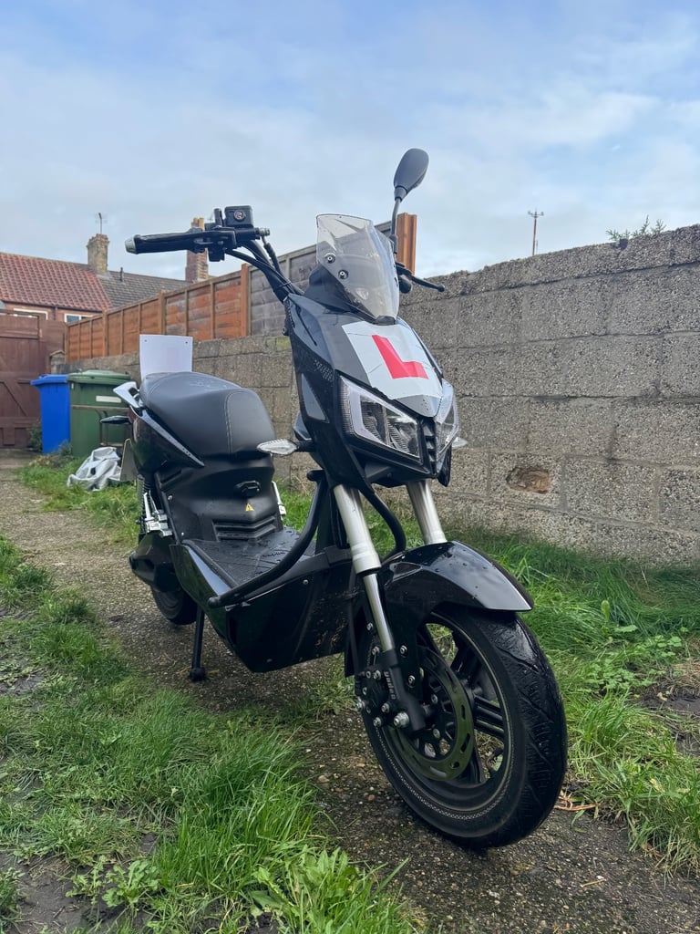 2024 Yadea Electric Moped