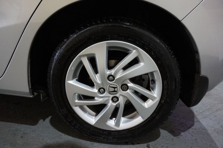 2017 Honda Jazz 1.3 i-VTEC SE Hatchback 5dr Petrol CVT Euro 6 (s/s) (102 ps) Hatchback Petrol Aut...