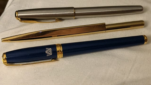 pen BVLGARI ECCENTRIC GOLD in Neasden London Gumtree