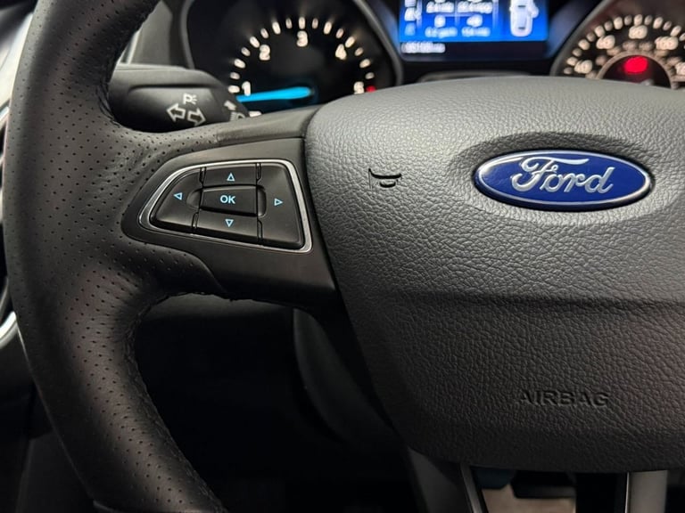 2016 Ford Focus 1.5 TDCi EcoBoost ST-Line Estate 5dr Diesel Manual Euro 6 (s/s) (120 ps) Estate D...