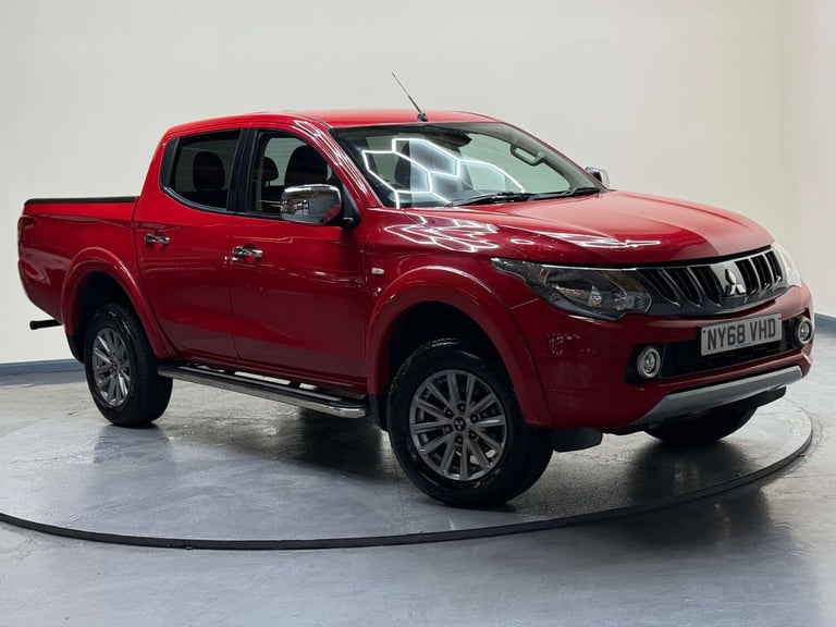 image for 2019 Mitsubishi L200 2.4 DI-D DC Titan 4WD Euro 6 4dr Pickup Diesel Manual