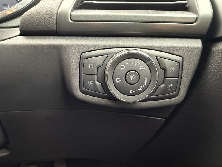  Ford Mondeo 1.5 TDCi ECOnetic Titanium 5dr Diesel