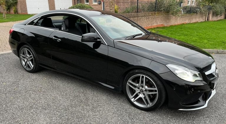 image for 2015 MERCEDES-BENZ E250 CDi AMG LINE AUTO GENUINE 89K 9 SERVICES FULL MOT LOVELY