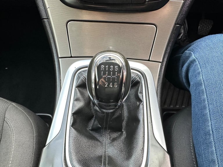 2010 Vauxhall Insignia 2.0 CDTi ecoFLEX Exclusiv Nav Sports Tourer Euro 5 5dr ESTATE Diesel Manual