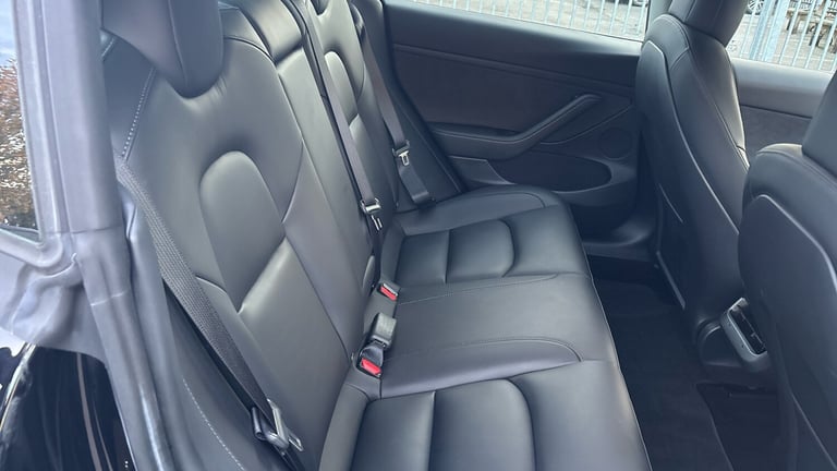 2022 Tesla Model 3 Long Range AWD 4dr Auto Electric Saloon Saloon Electric Automatic