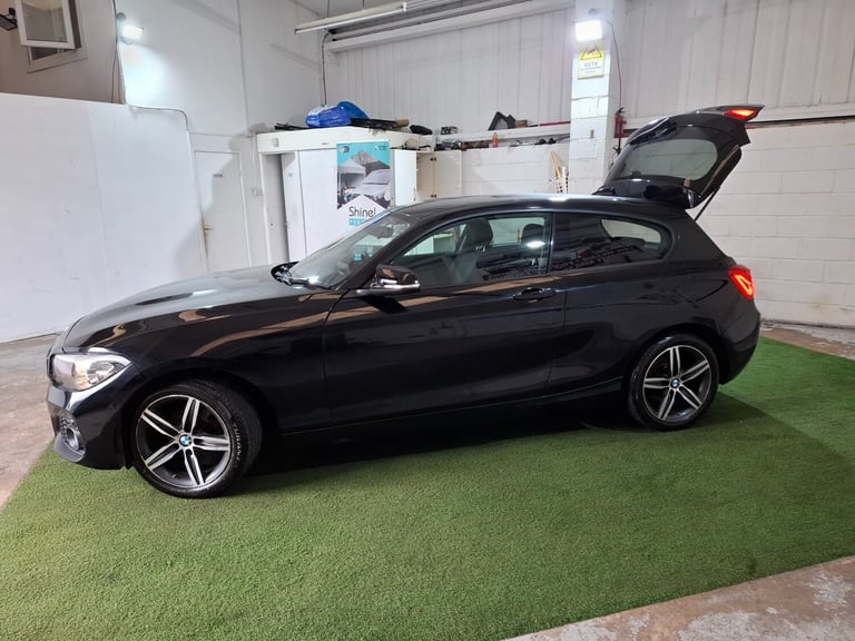 2018 BMW 1 Series 118i [1.5] Sport 3dr [Nav] HATCHBACK Petrol Manual