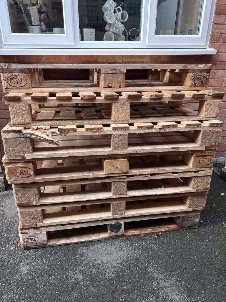 Wooden Pallets for sale