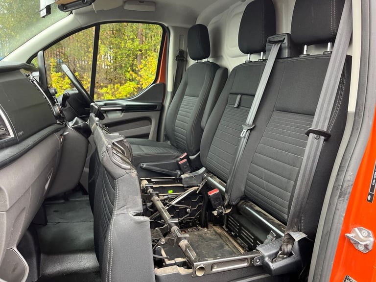 2021 Ford Transit Custom Transit Custom 2.0 EcoBlue 130ps Low Roof Limited Van Van DIESEL Manual