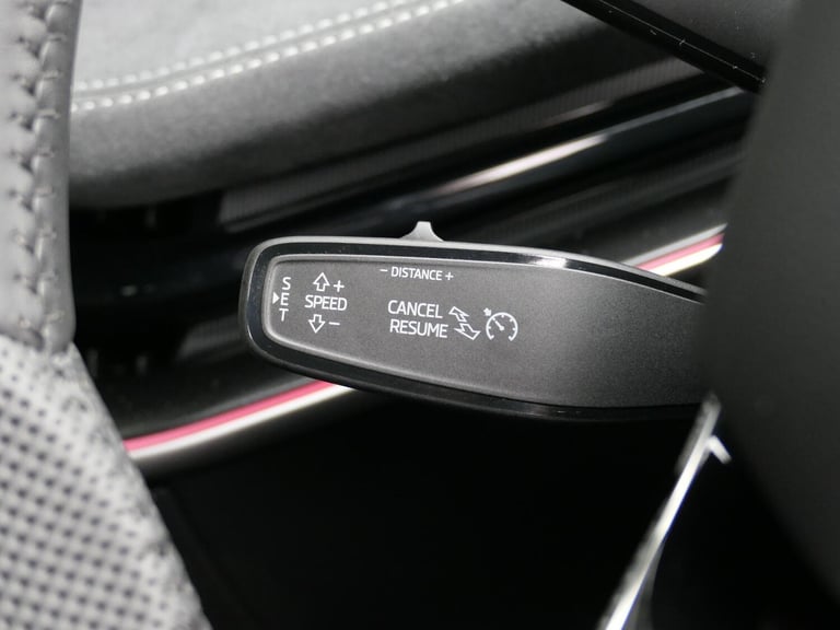 2025 Skoda Superb 1.5 TSI e-TEC Sportline 5dr DSG ESTATE PETROL Automatic