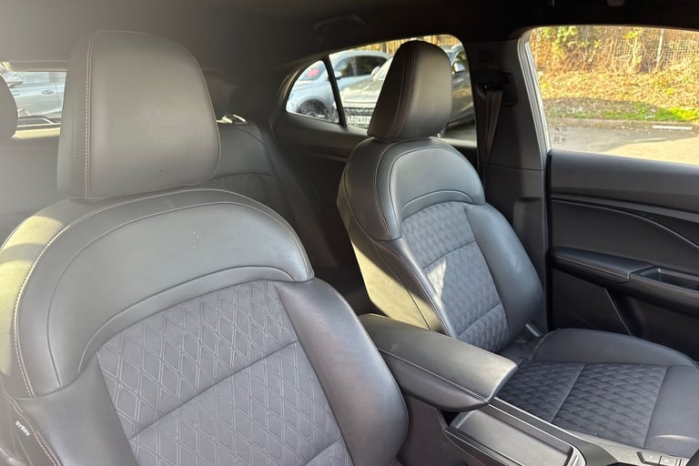 2025 MG MG3 105243 Hatchback Hybrid Automatic