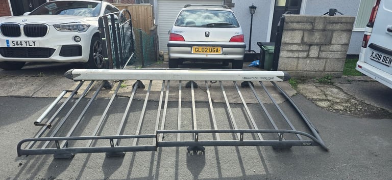 Rhino roof rack