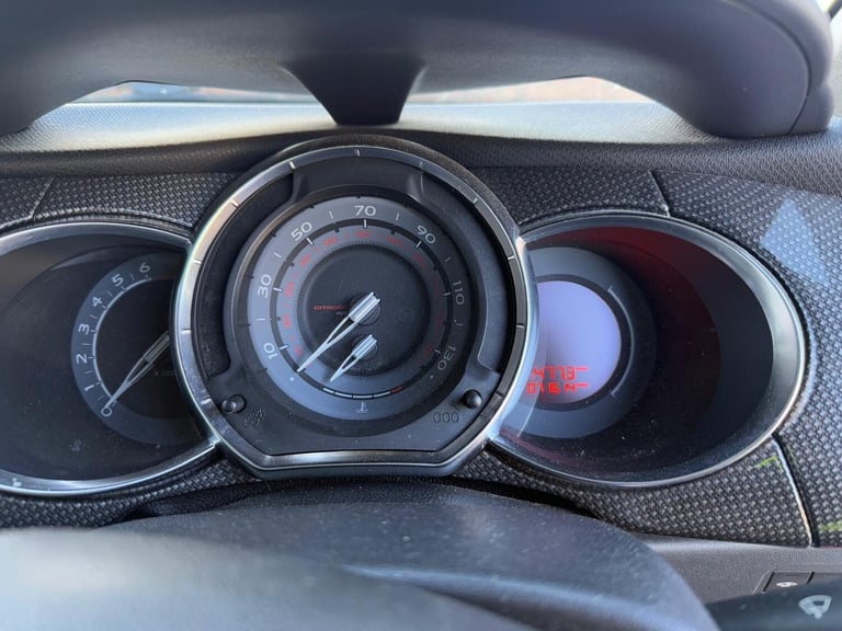 2012 Citroen DS3 1.6 THP 16V 155 DSport Plus 3dr HATCHBACK Petrol Manual - Image 17