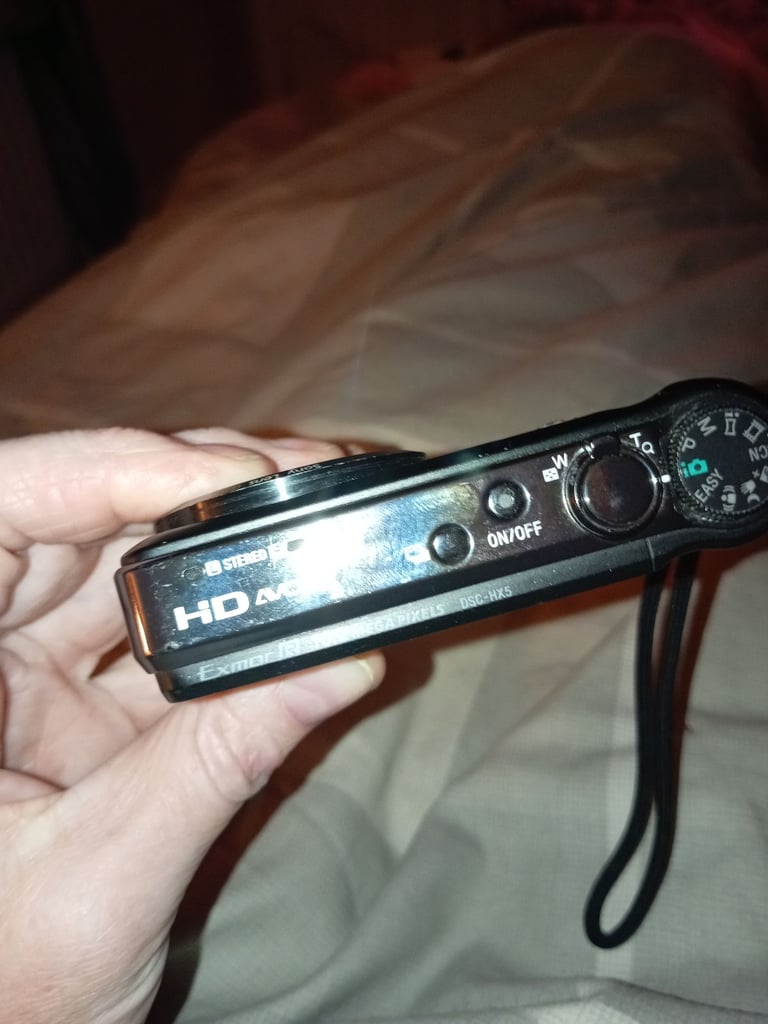 Sony cybershot dschx5 digital cameraa 