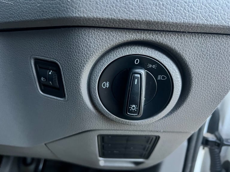 2021 Volkswagen Crafter 2.0 TDI CR35 Startline Flat Frame Chassis Cab 2dr Diesel Manual FWD LWB E...