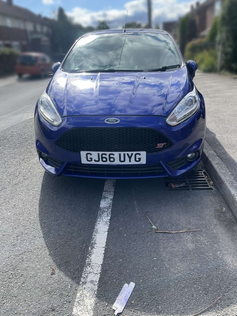 image for Ford, FIESTA, Hatchback, 2016, Manual, 1596 (cc), 3 doors