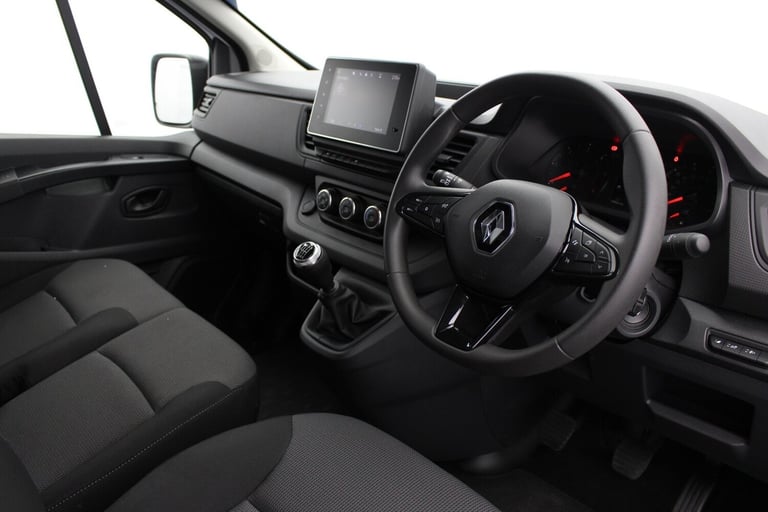 2024 Renault Trafic 2.0Dci Advance LL30 Blue Van Diesel Manual