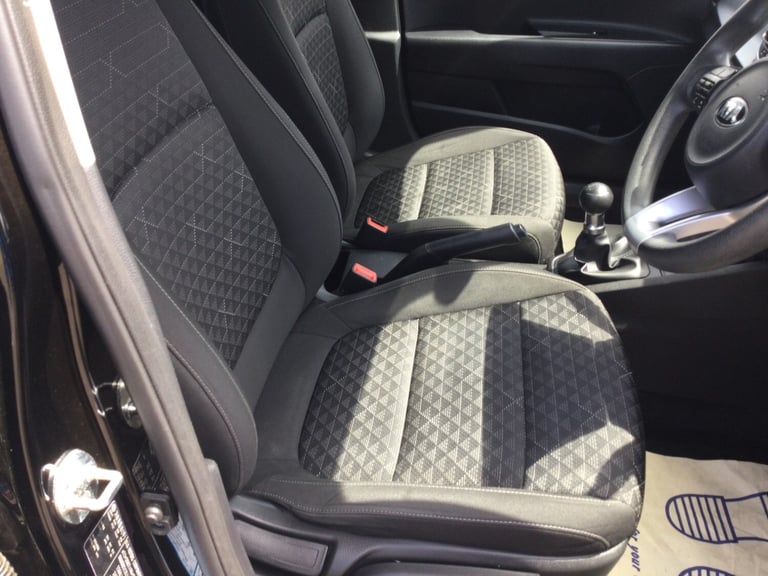 2019 Kia Rio 1.25 1 5dr 1 owner, full Kia service history 44475 miles  HATCHBACK Petrol Manual