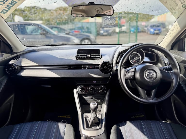 2015 Mazda Mazda2 1.5 75 SE 5dr HATCHBACK Petrol Manual