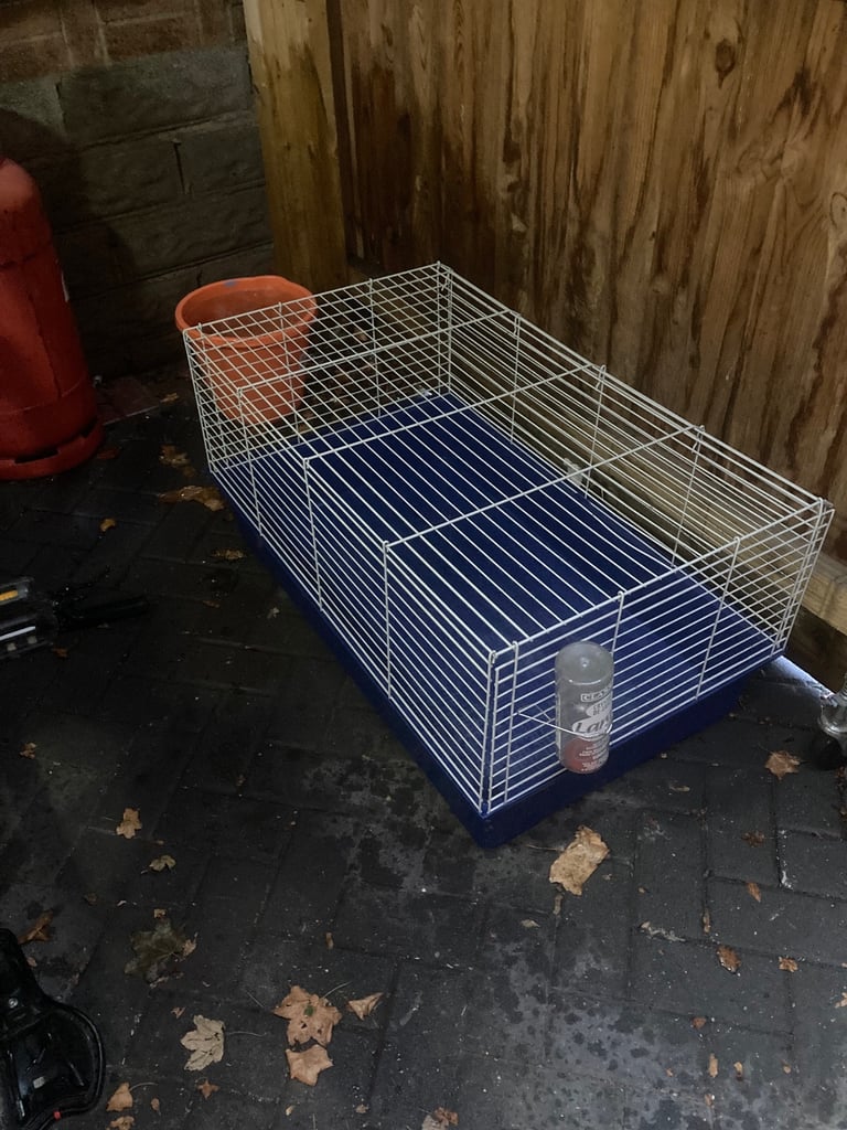Pet cage 