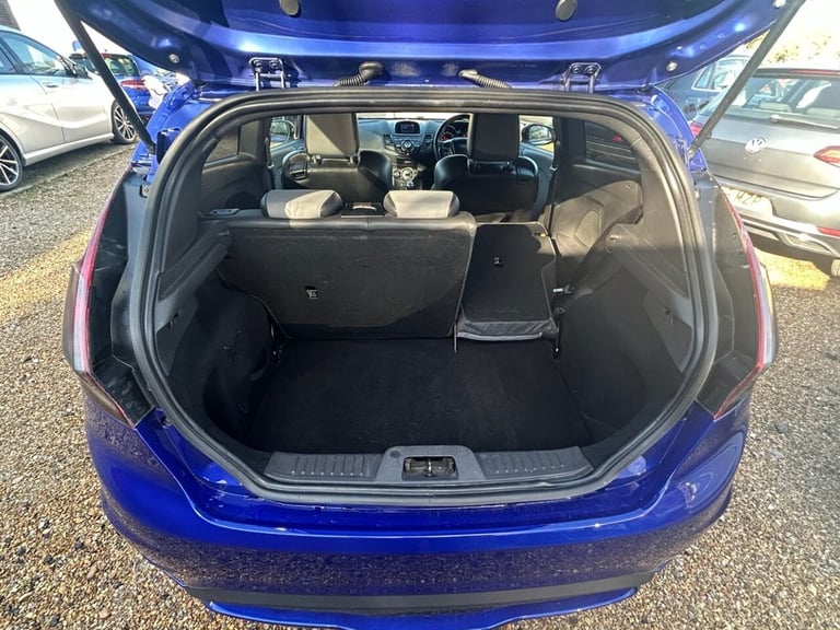2014 Ford Fiesta 1.6T EcoBoost ST-2 3dr (182 ps) Hatchback Petrol Manual