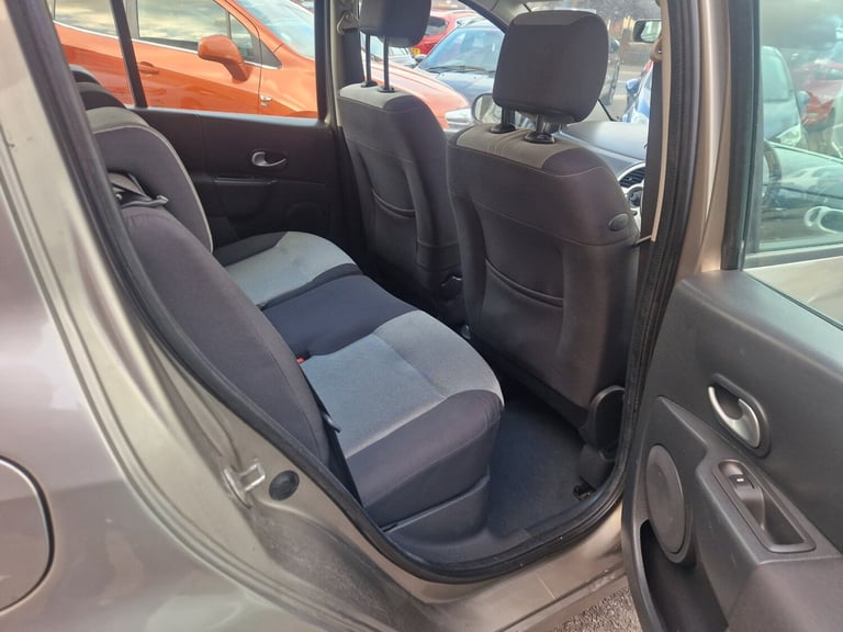 2008 Renault Grand Modus 1.6 Dynamique 5dr Auto HATCHBACK Petrol Automatic