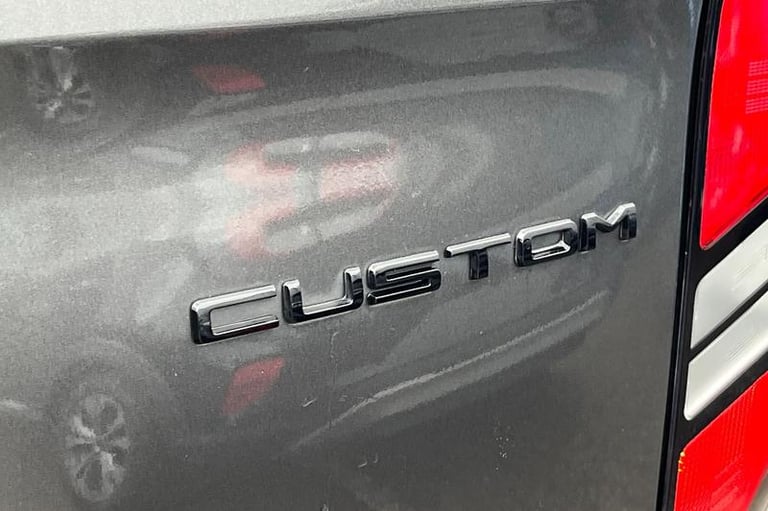 2024 Ford Transit Custom 2.0 EcoBlue 136ps H1 Van Limited PANEL VAN DIESEL Manual