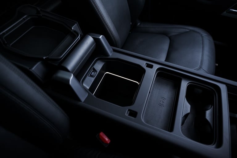 2024 Land Rover Defender 110 2.0 P400e 15.4kWh XS Edition SUV 5dr Petrol Plug-in Hybrid Auto 4WD ...
