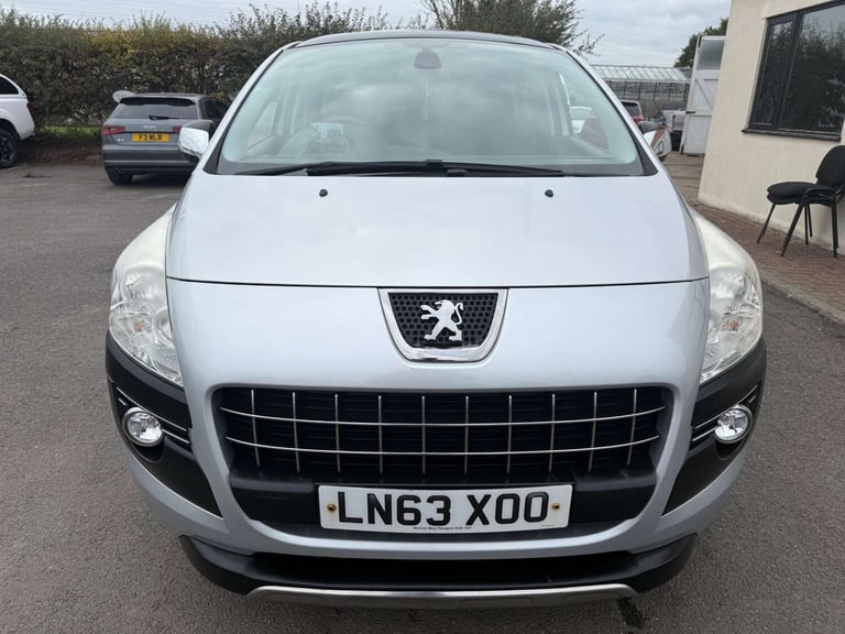 2013 Peugeot 3008 1.6 3008 Allure e-HDi Semi-Auto 5dr SUV Diesel Automatic
