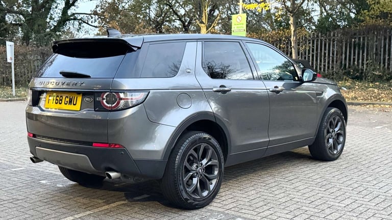 2019 Land Rover Discovery Sport 2.0 Discovery Sport Landmark TD4 Auto 4WD 5dr SUV Diesel Automatic