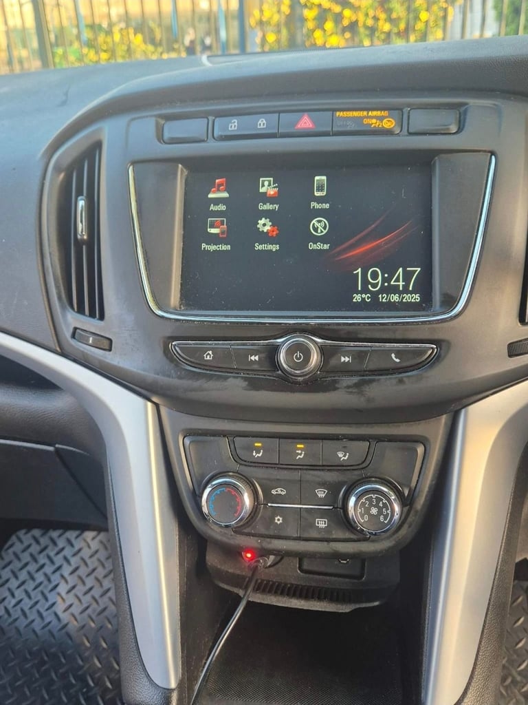 Vauxhall, ZAFIRA, MPV, 2016, Manual, 1364 (cc), 5 doors