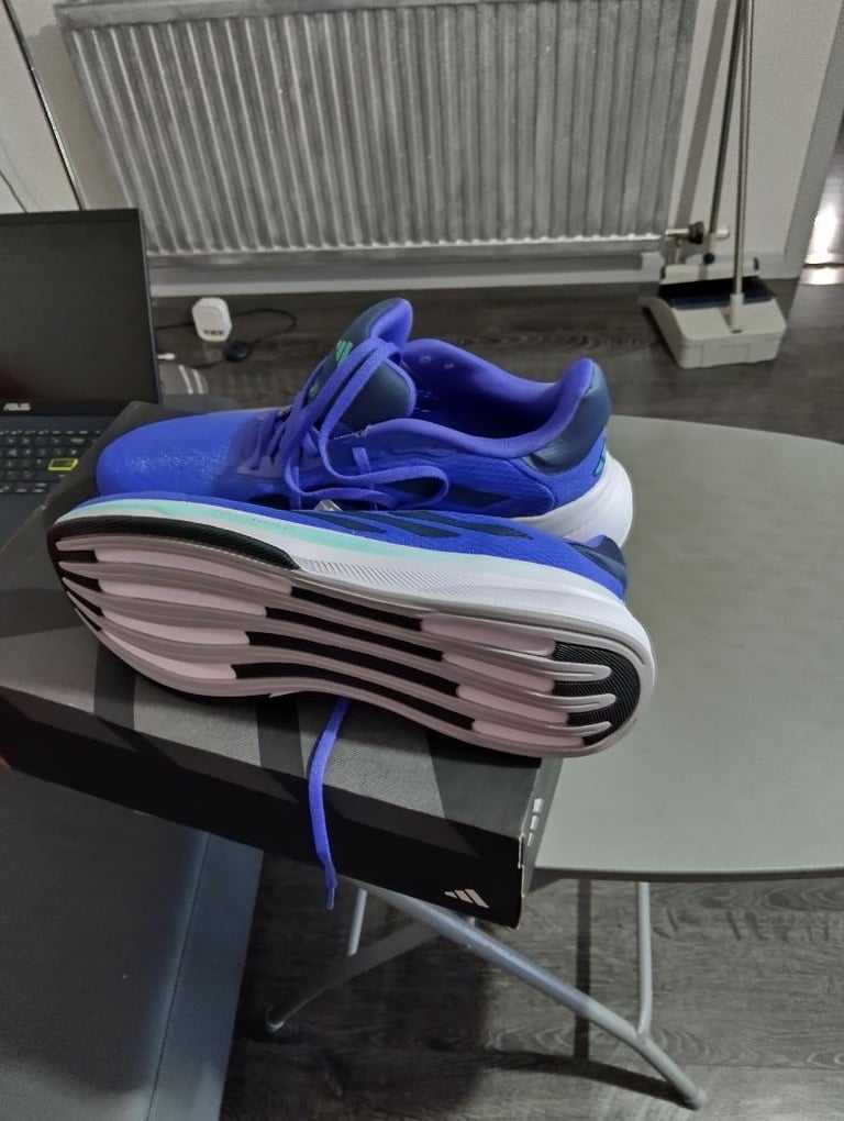 brand new in the box mens adidas response super size 12