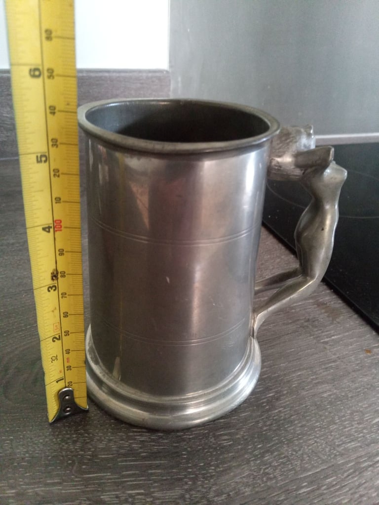 Pewter tankard 
