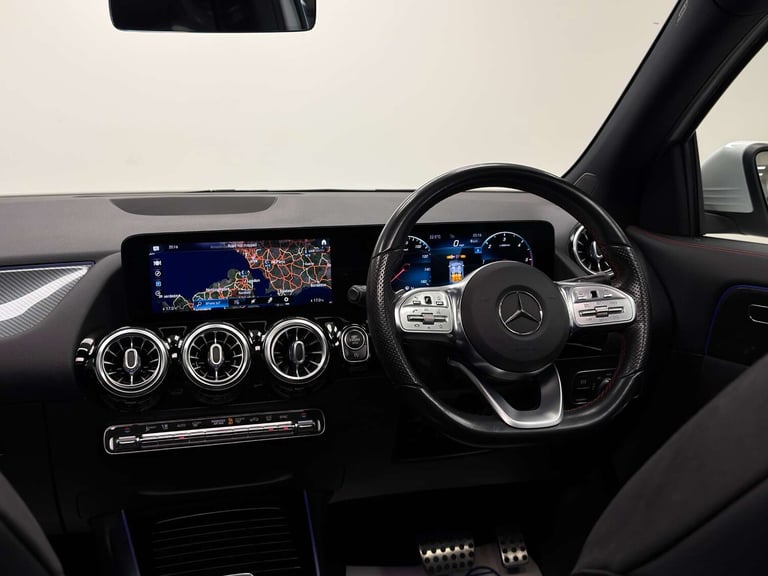 2020 Mercedes-Benz GLA 2.0 GLA 220 AMG Line Premium+ D 4Matic Auto 4WD 5dr SUV Diesel Automatic