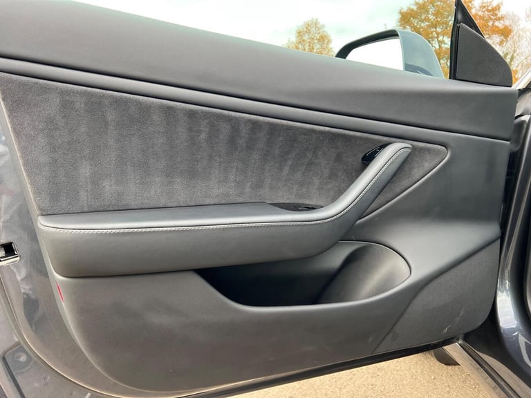 2020 Tesla Model 3 Long Range AWD 4dr Auto SALOON ELECTRIC Automatic