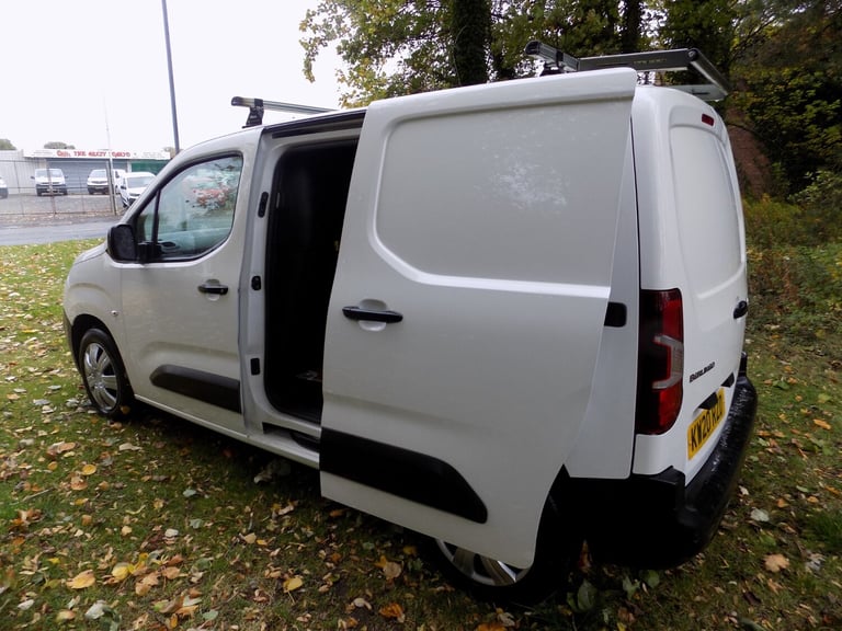 2020 Citroen Berlingo 1.5 BlueHDi 1000Kg Enterprise 100ps PANEL VAN Diesel Manual