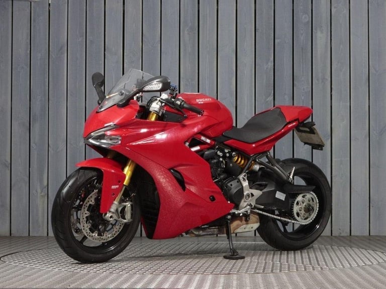 2017 67 DUCATI SUPERSPORT S
