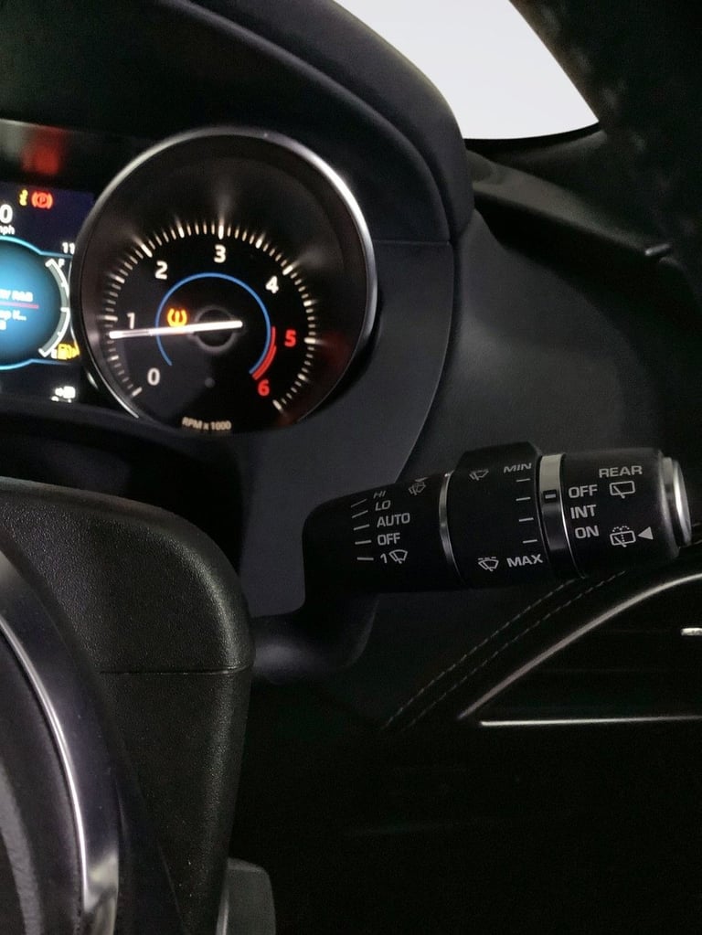 2018 Jaguar F-Pace 2.0 D180 R-Sport SUV 5dr Diesel Auto AWD Euro 6 (s/s) (180 ps) ESTATE Diesel A...