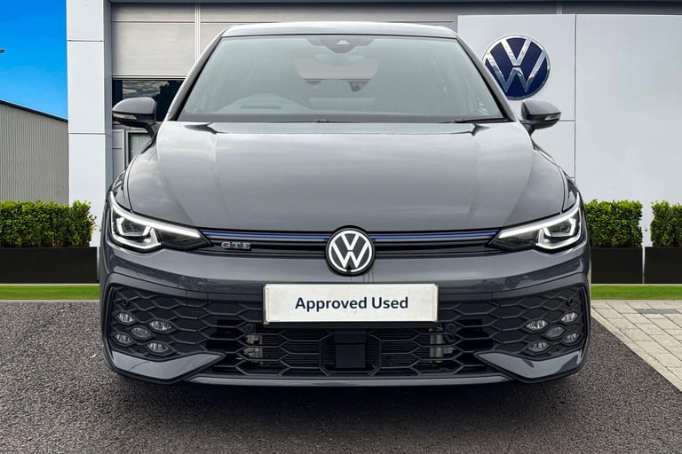 2025 Volkswagen Golf 1.5 TSI 272 GTE eHybrid 5dr DSG **PAN ROOF, HEADS UP** Hatchback PETROL/ELEC...