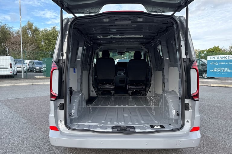 2025 Volkswagen Transporter T28 Panel Van Commerce Pro SWB 110 PS 2.0 TDI 6sp Manual -  Camper Sp...