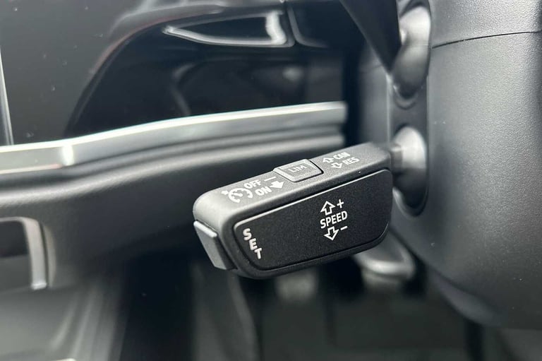 2025 Audi Q3 35 TFSI Sport 5dr SUV Petrol Manual