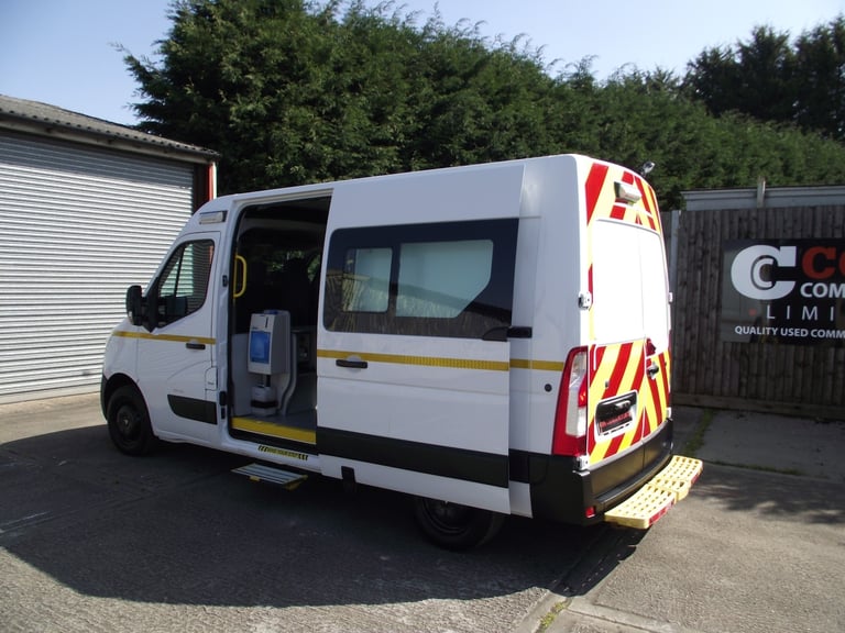 image for 18 reg Vauxhall Movano 2.3CDTi MWB Welfare MESS CREW messing facilities 92K VAN