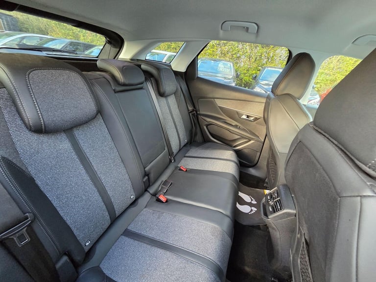 2019 Peugeot 3008 1.2 PureTech Allure Euro 6 (s/s) 5dr Petrol