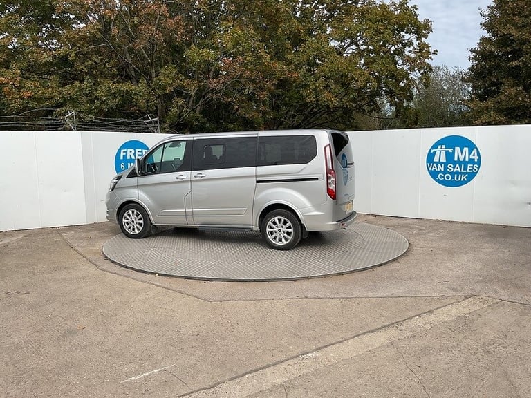 2021 Ford Tourneo Custom 320 EcoBlue Titanium 8 Seat Minibus Diesel Manual