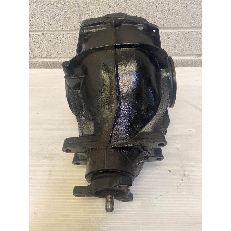 image for Mercedes Benz E Class E Class Differential, PN: A230 351 01 05, 