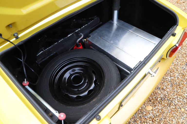 1972 Lotus Elan 1972.  £20k repaint in Lotus Yellow / Cirrus White. Mohair Hoo  PETROL Manual